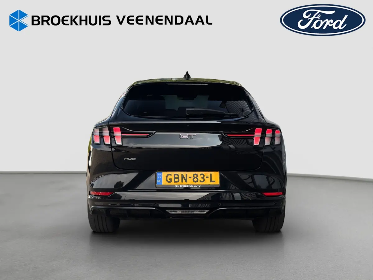 GT Extended AWD 98 kWh 487pk | Panoramadak | Org. NL | Adap. Cruise | Winterpack | Camera |