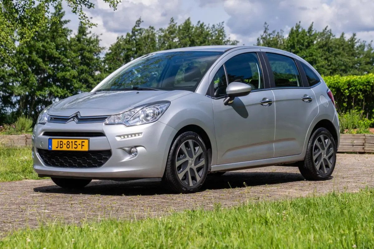 1.2 PureTech Feel Edition 24.200 km + NAP NL-auto