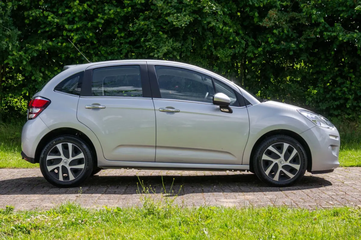 1.2 PureTech Feel Edition 24.200 km + NAP NL-auto