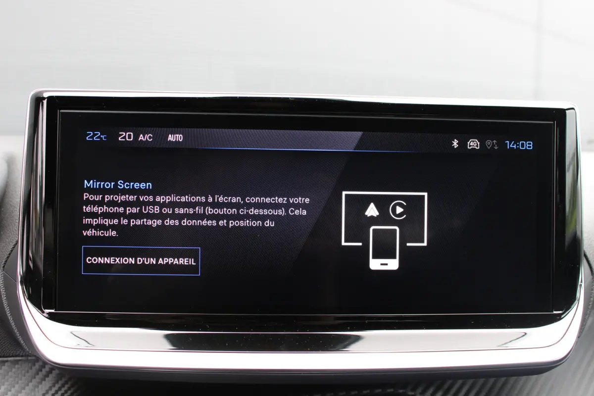 Allure | Active Safety Brake met camera en radar (automatisch noodremsysteem) met Distance Alert (waarschuwing dreigende aanrijding) | Advanced Active Safety Brake met camera en radar | Clim