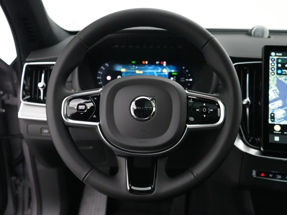 T8 Recharge AWD Ultra Dark Executive Edition | Luchtvering | Bowers & Wilkins | Head-Up | 360° Camera | 22" | Massage | Stoelventilatie