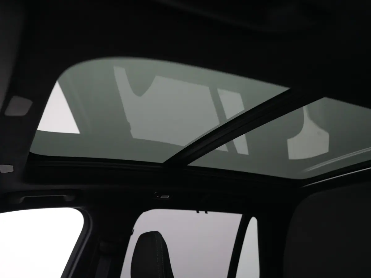 T8 Recharge AWD Ultra Dark Executive Edition | Luchtvering | Bowers & Wilkins | Head-Up | 360° Camera | 22" | Massage | Stoelventilatie