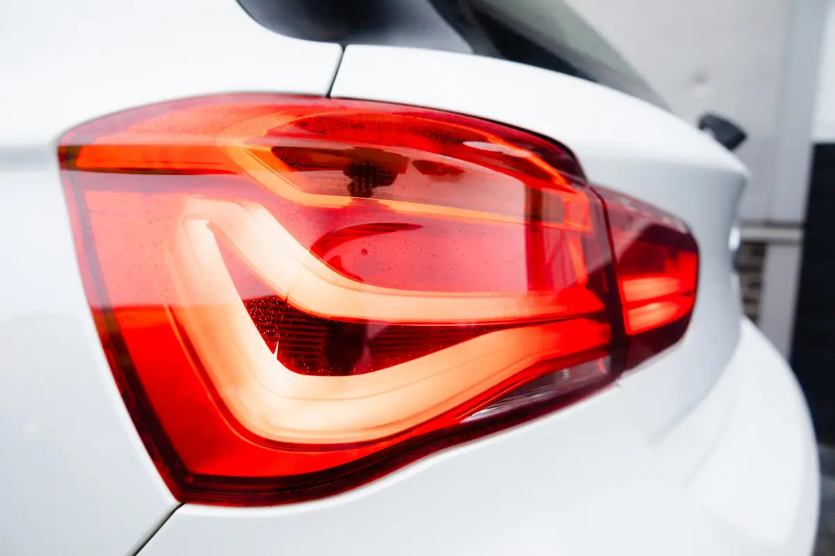 118i 136 pk Centennial Executive Sport-Line Sport-Line/ Org. NL/ 1e-Eig/ Adapt-LED/ Navi/ Clima/ Cruise/ PDC/ 17''LMV