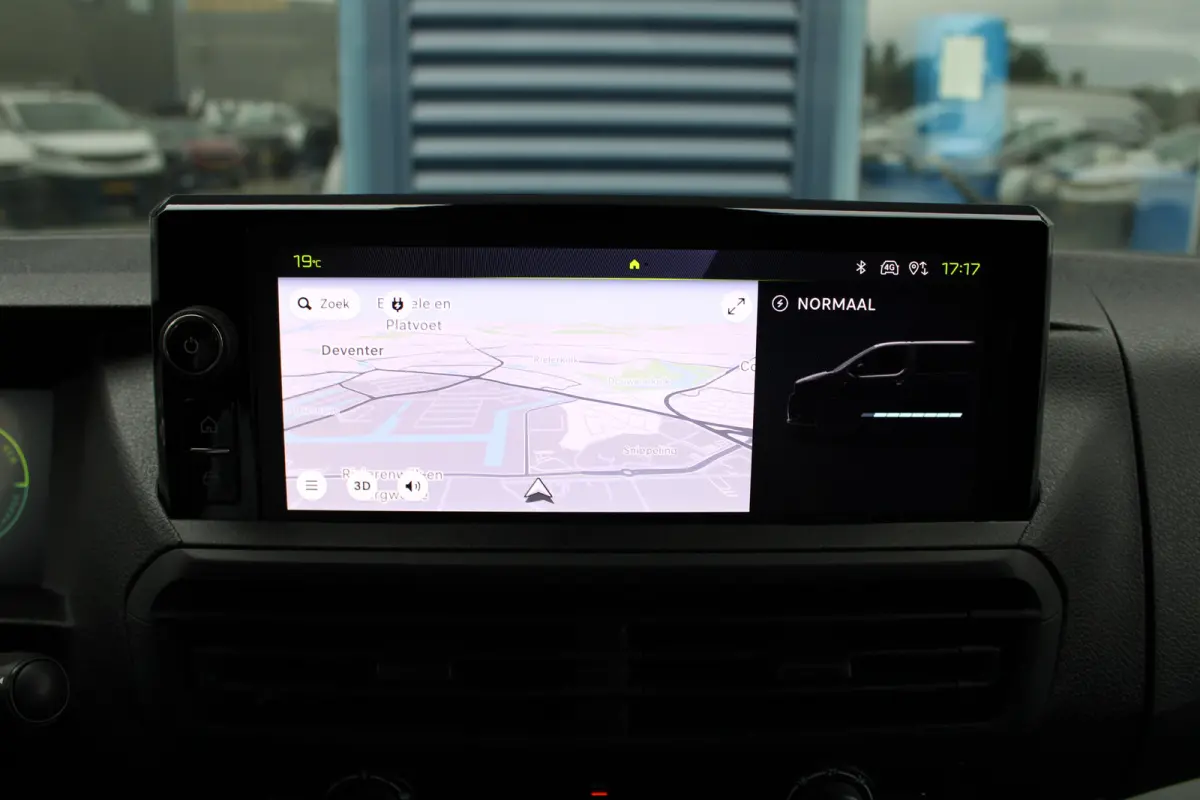 L3 75 kWh | 8 JAAR GARANTIE | CAMERA | NAVI | BETIMMERING | DRAADLOOS CARPLAY | COMFORT WAND |