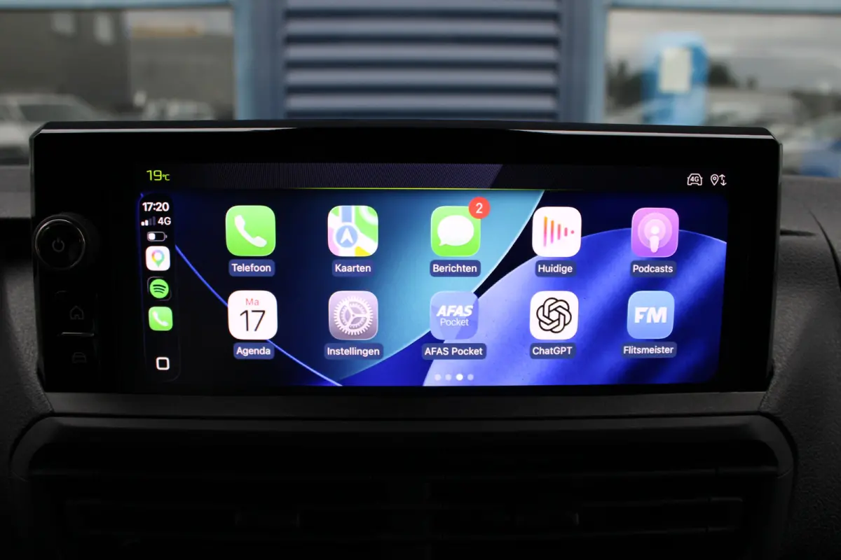 L3 75 kWh | 8 JAAR GARANTIE | CAMERA | NAVI | BETIMMERING | DRAADLOOS CARPLAY | COMFORT WAND |