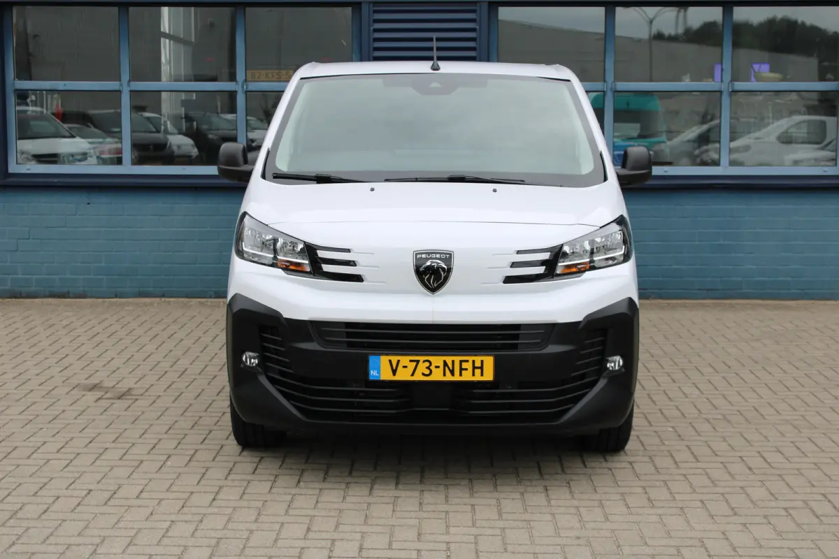 L3 75 kWh | 8 JAAR GARANTIE | CAMERA | NAVI | BETIMMERING | DRAADLOOS CARPLAY | COMFORT WAND |
