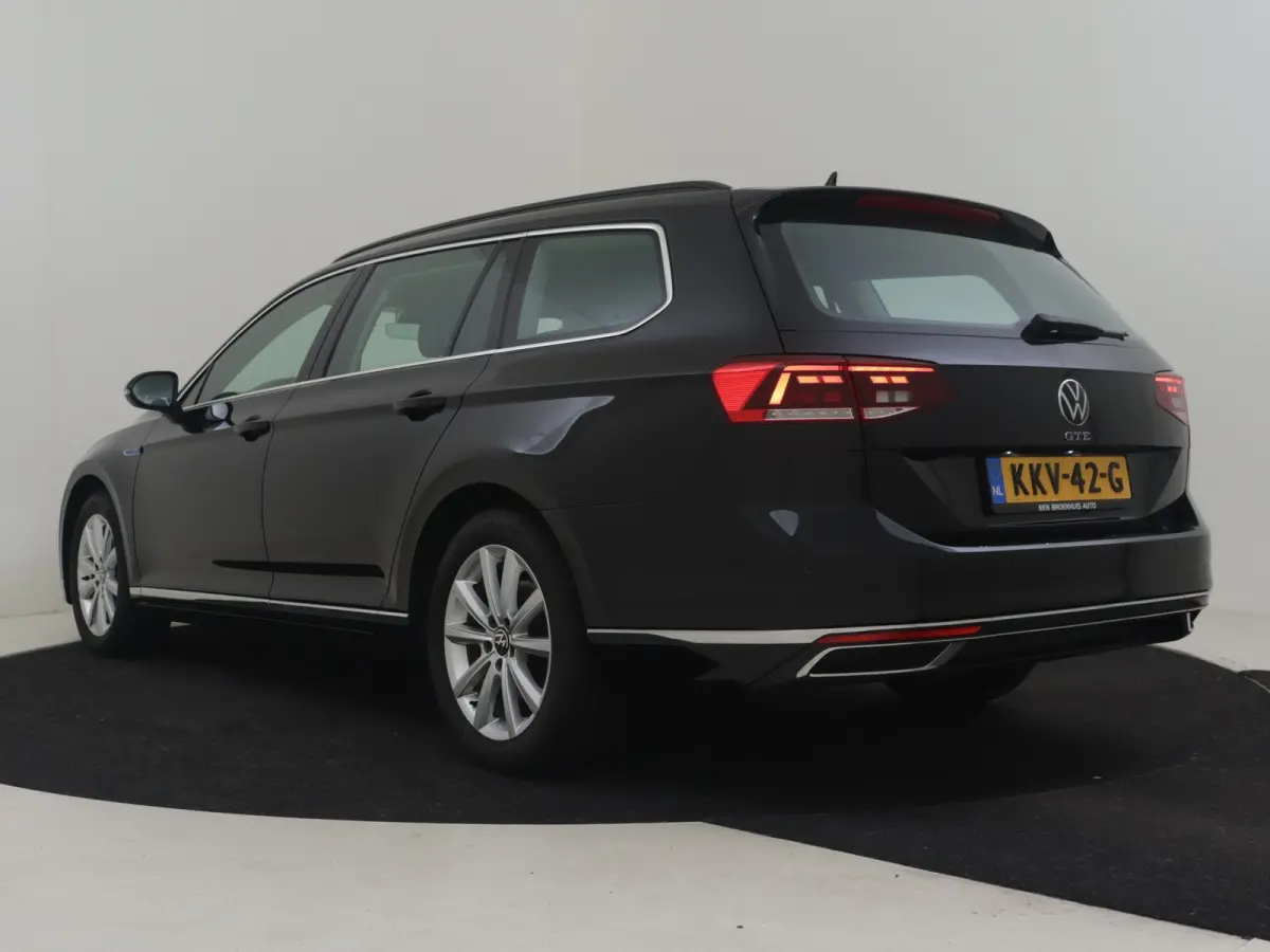 1.4 TSI PHEV GTE Business 218Pk DSG/AUTO | Elektr.Trekhaak | Camera | Cruise control adaptief | Apple carplay Android auto | Navigatie | DAB | LED | Stoelverwarming | 17"LMV
