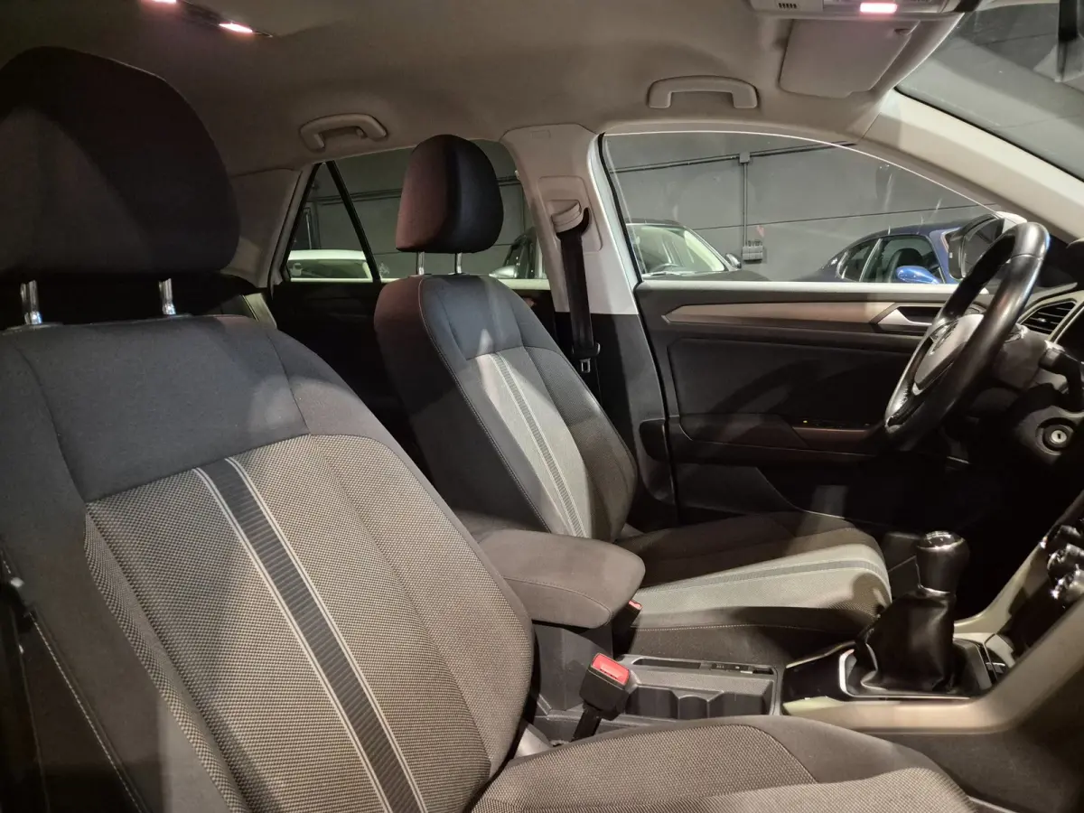 1.0 TSI Style - Clima - Adapt Cruise - Stoelverw - Navigatie - CarPlay - PDC - Rijklaar