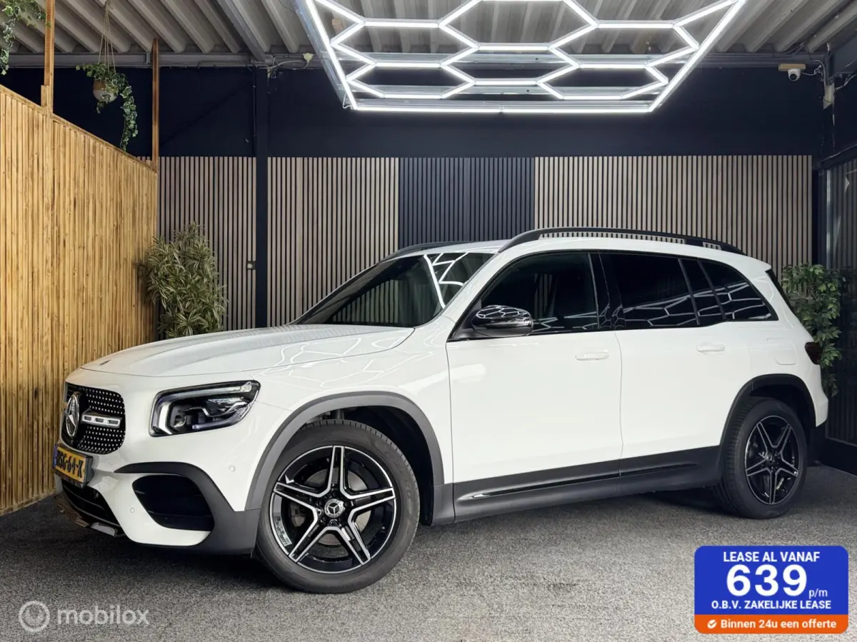 200 4MATIC AMG Line 7p.| Pdc|Cam|Led|Sfeerver