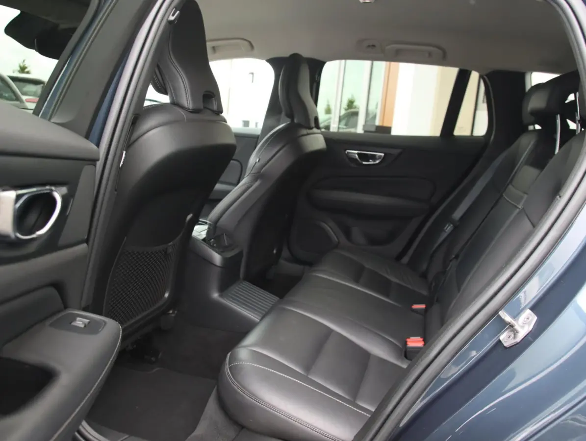 2.0 T6 Recharge AWD 340PK Inscription | Memory | H&K Audio | Trekhaak