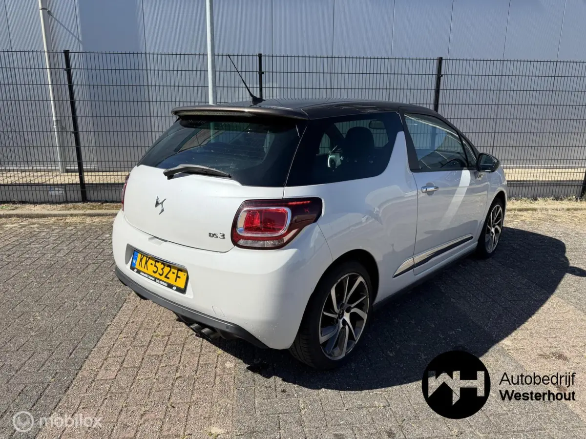 1.2 PureTech Sport Chic|LEDER|STOELVERWARMING|VOL OPTIE