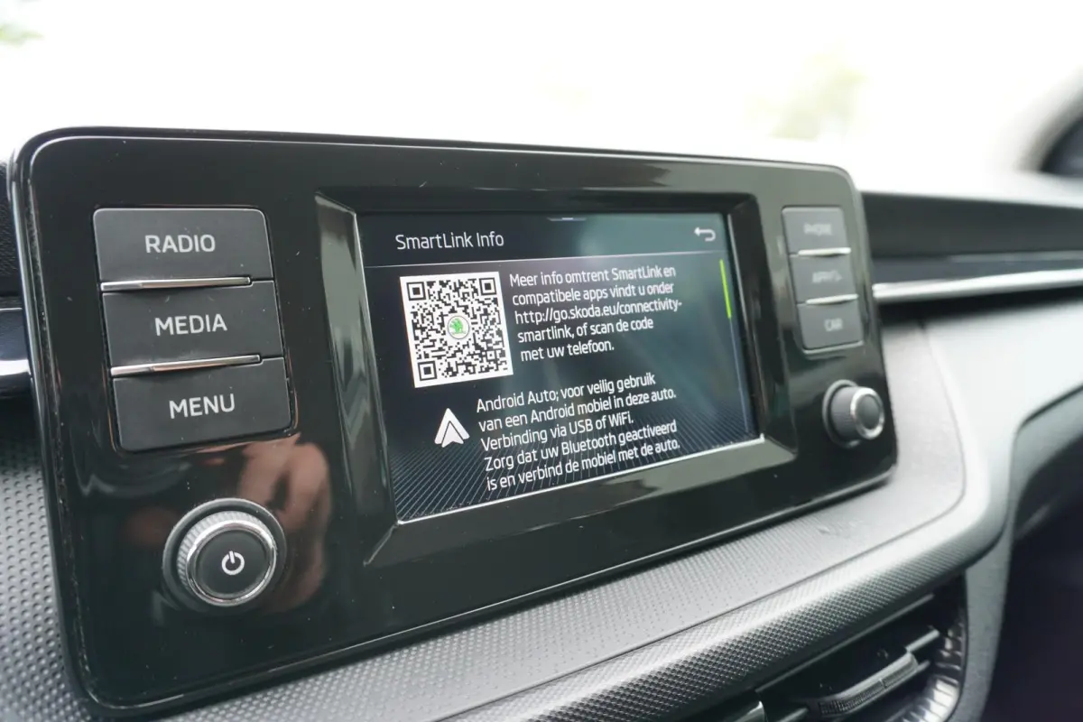 1.0 TSI 95pk Active | LaneAssist | Airco | DAB | VermoeidheidsHerkenning