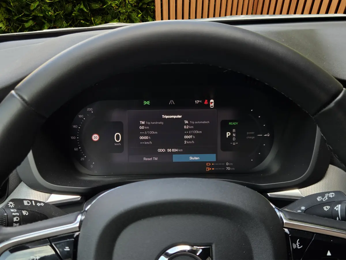 2.0 T6 AWD Recharge Ultimate Dark | Pilot Assist | Schuifdak | Memory | Harman/Kardon | Head-up display