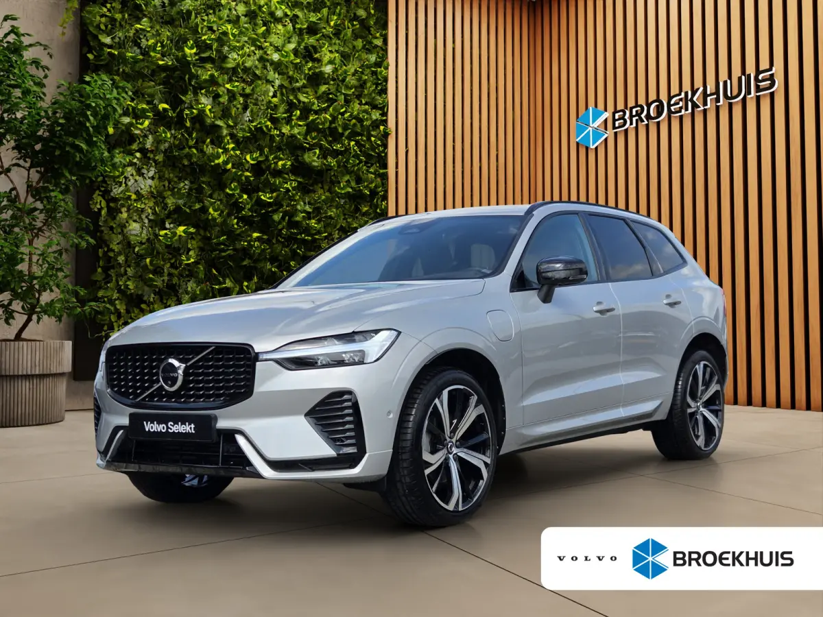 2.0 T6 AWD Recharge Ultimate Dark | Pilot Assist | Schuifdak | Memory | Harman/Kardon | Head-up display