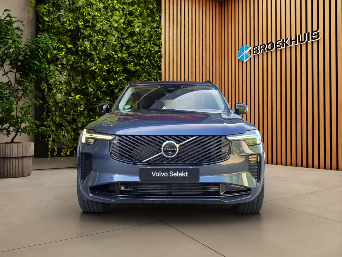 2.0 T8 Plug-in hybrid AWD Ultra Dark | Luchtvering | Massage/ventilatie | Bowers&Wilkins | Trekhaak