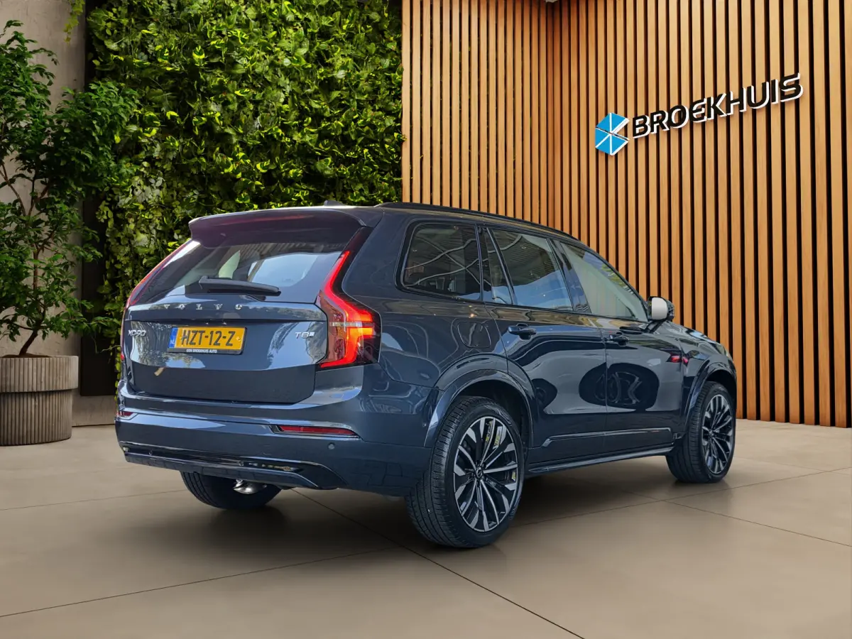 2.0 T8 Plug-in hybrid AWD Ultra Dark | Luchtvering | Massage/ventilatie | Bowers&Wilkins | Trekhaak