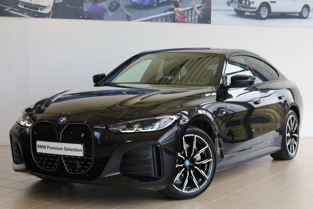 Gran Coupé eDrive40 | M Sportpakket | SOH 95,1% | Voorstoelen Verwarmd |