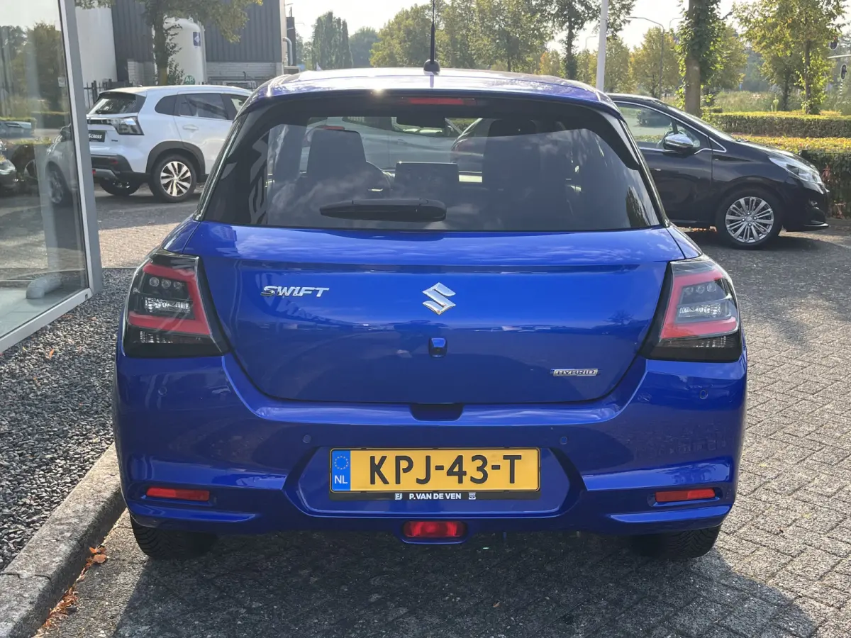 1.2 Smart Hybrid Select | Adapt. Cruise | Camera | Stoelverwarming | 16'' | Dodehoek | Carplay/Android Auto | Smart Entry |