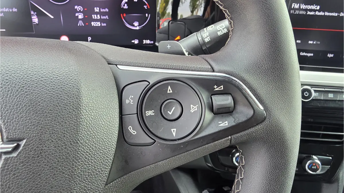 1.2 Turbo | Camera | Parkeersensoren voor en achter | Apple/android CarPlay