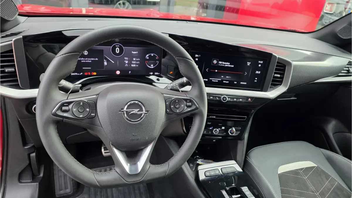 1.2 Turbo | Camera | Parkeersensoren voor en achter | Apple/android CarPlay