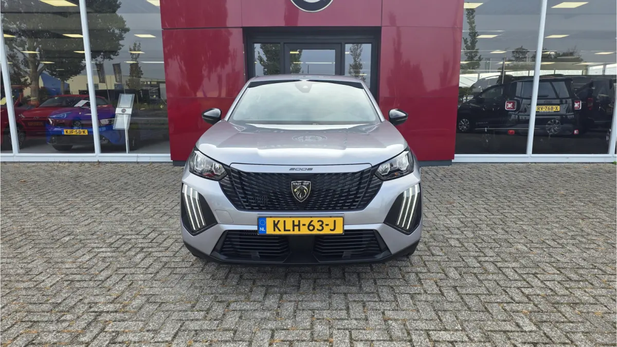 1.2 Hybrid 145 Style Automaat | Apple/Android CarPlay