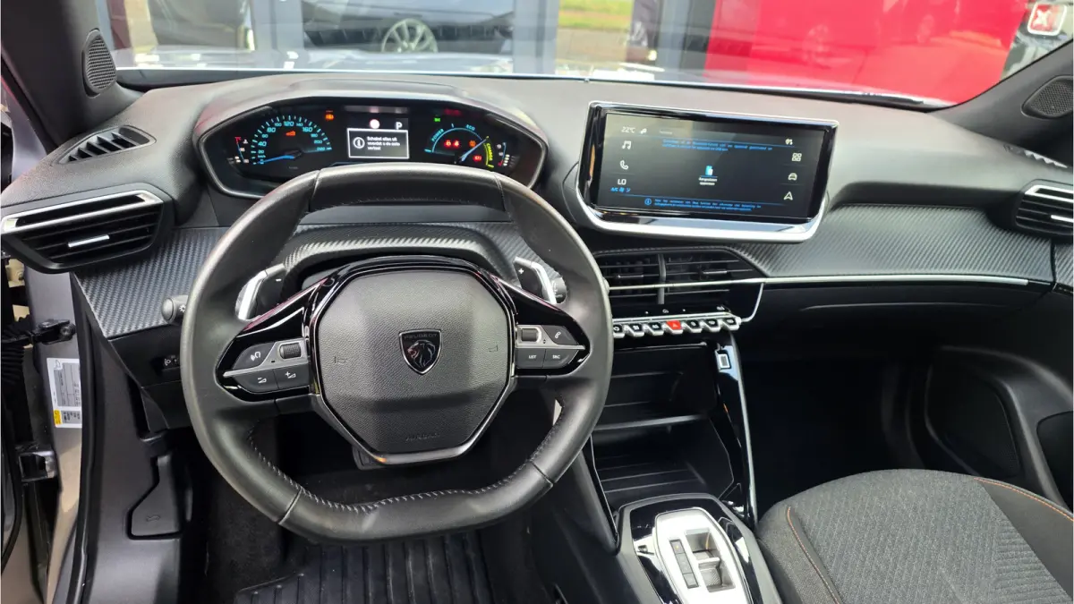 1.2 Hybrid 145 Style Automaat | Apple/Android CarPlay