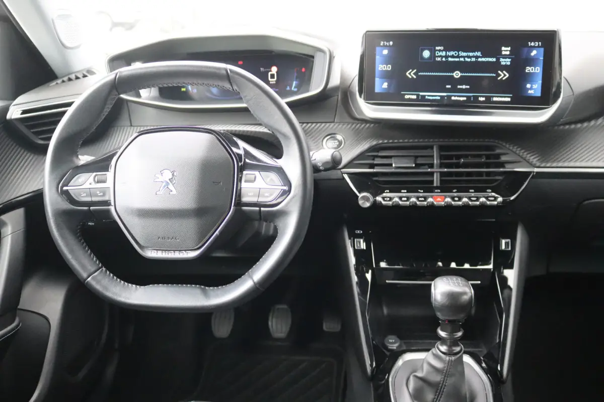 1.2 PureT. 130PK Allure Gr.-Navigatie/Camera/Cruise-control/Carplay-android