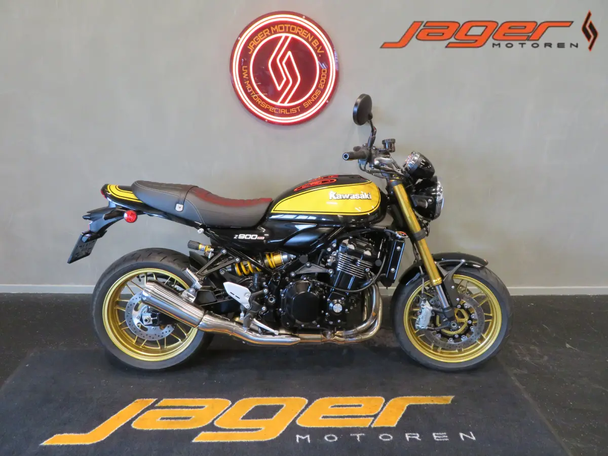Kawasaki Z 900 RS SE 2024 Benzine Onbekend leasen