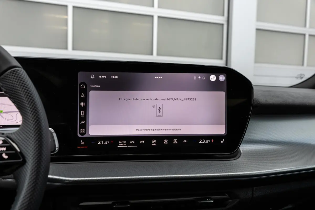 1.5 e-hybrid 272pk S edition | Leder interieur | Tech Plus pakket | 19'' velgen