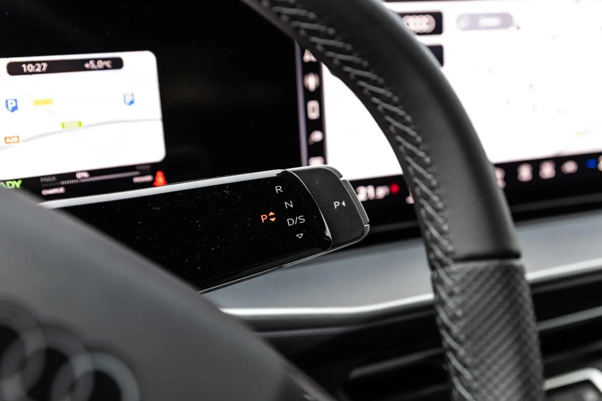 1.5 e-hybrid 272pk S edition | Leder interieur | Tech Plus pakket | 19'' velgen