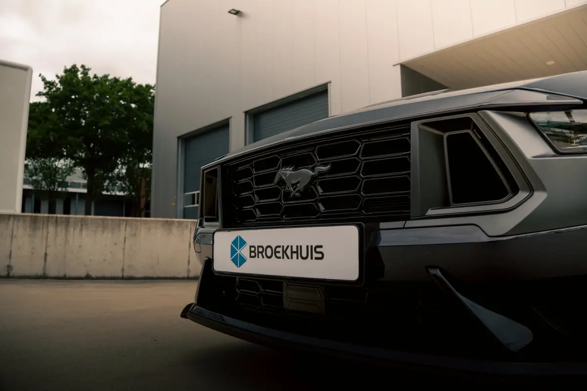 5.0 V8 DARK HORSE | Org. NL | Recaro | Adap. Cruise | BLIS