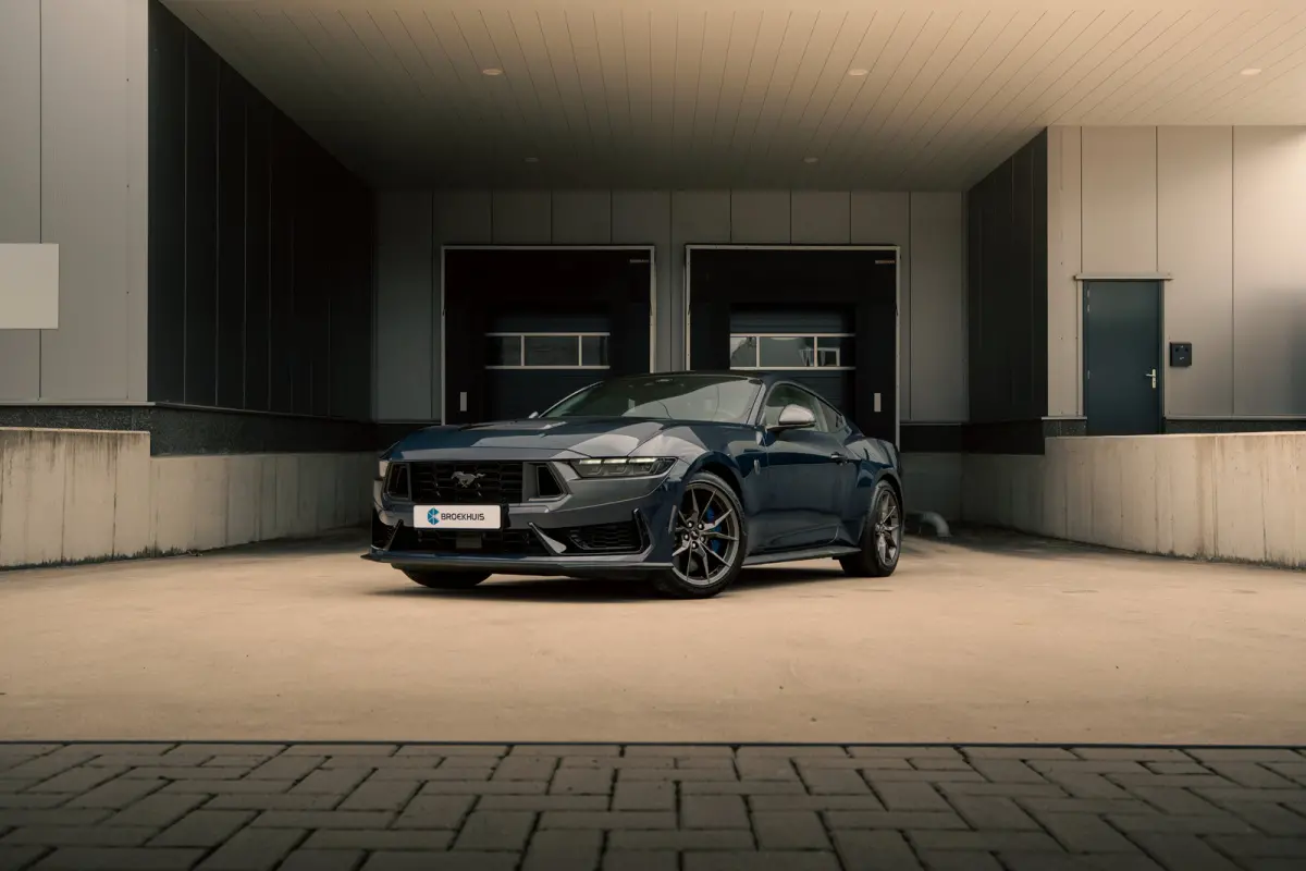 5.0 V8 DARK HORSE | Org. NL | Recaro | Adap. Cruise | BLIS
