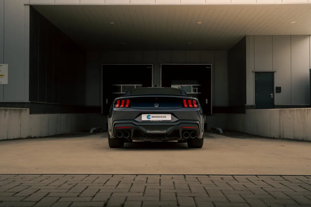 5.0 V8 DARK HORSE | Org. NL | Recaro | Adap. Cruise | BLIS