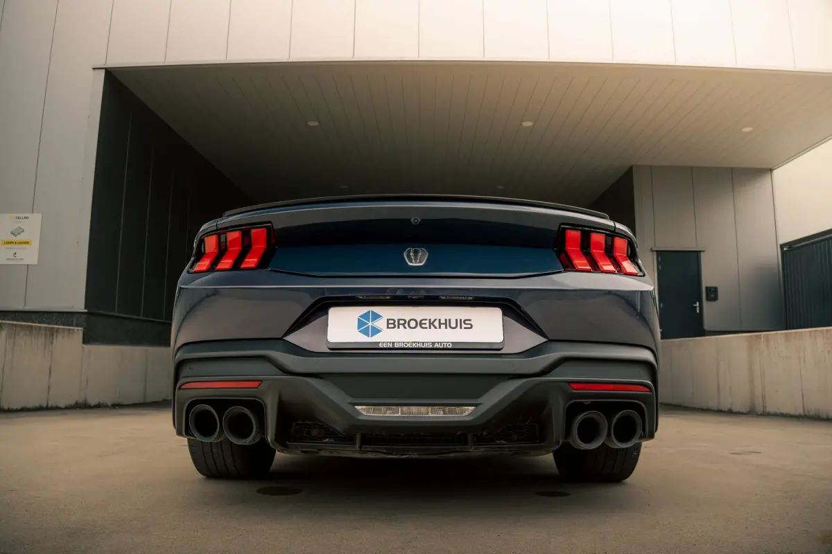 5.0 V8 DARK HORSE | Org. NL | Recaro | Adap. Cruise | BLIS