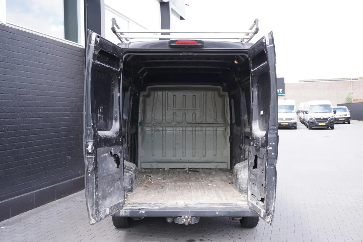 2.3 MultiJet L2H2 EURO 6 - A/C Climate - Navi - Cruise - Camera - €14.499,- Excl.