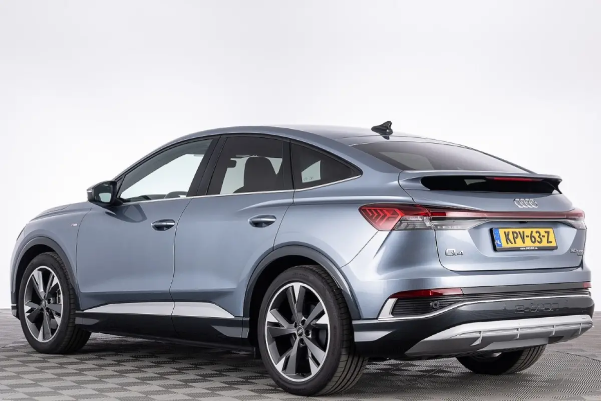 50 quattro S edition 77 kWh | Half LEDER | ECC | NAVI | CAMERA | Stoelverwarming | SOH: 88,8% |
