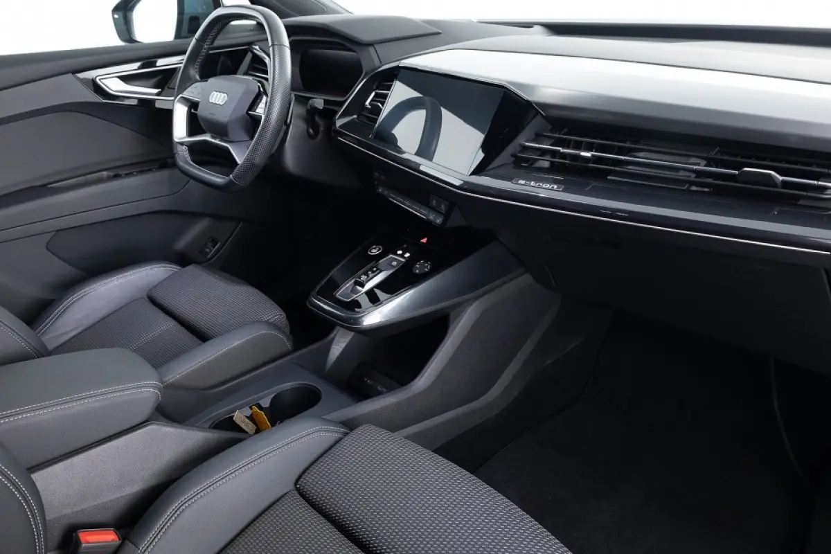 50 quattro S edition 77 kWh | Half LEDER | ECC | NAVI | CAMERA | Stoelverwarming | SOH: 88,8% |