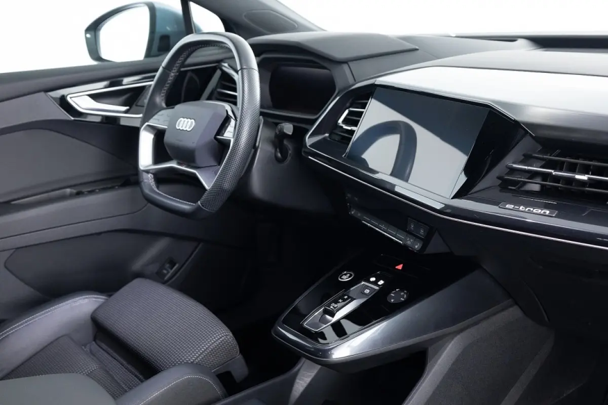 50 quattro S edition 77 kWh | Half LEDER | ECC | NAVI | CAMERA | Stoelverwarming | SOH: 88,8% |