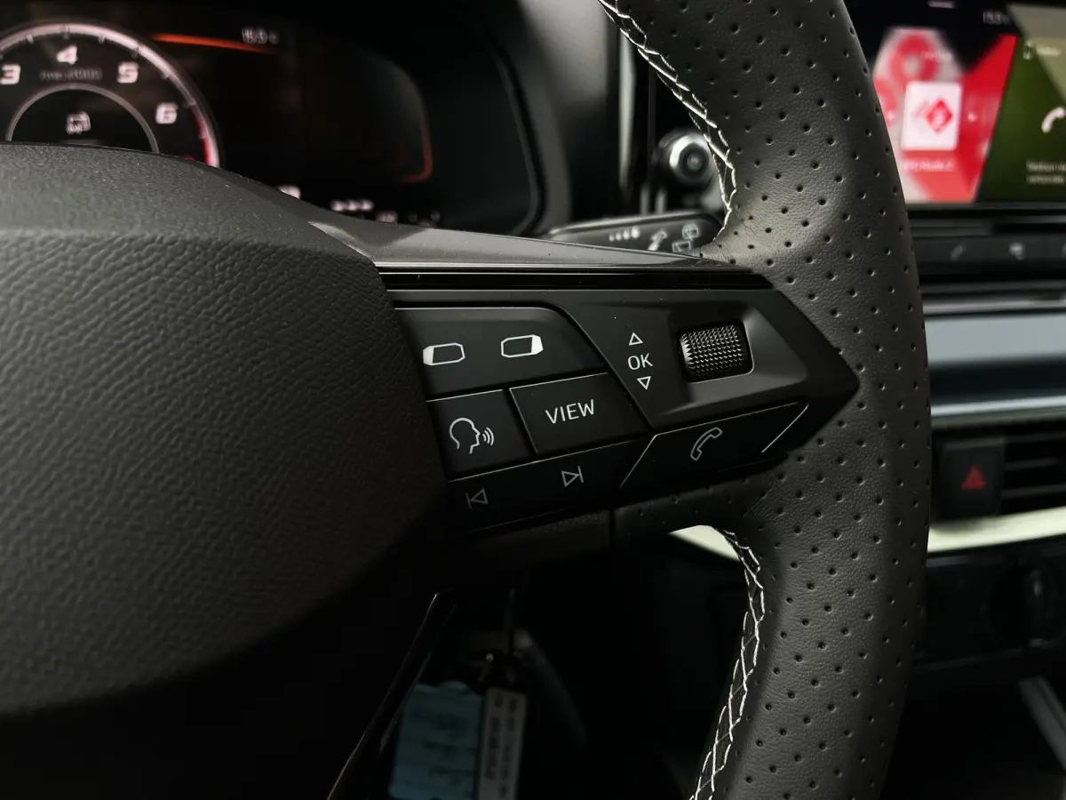 1.0 EcoTSI 95pk Style | Cruise Control | Airco