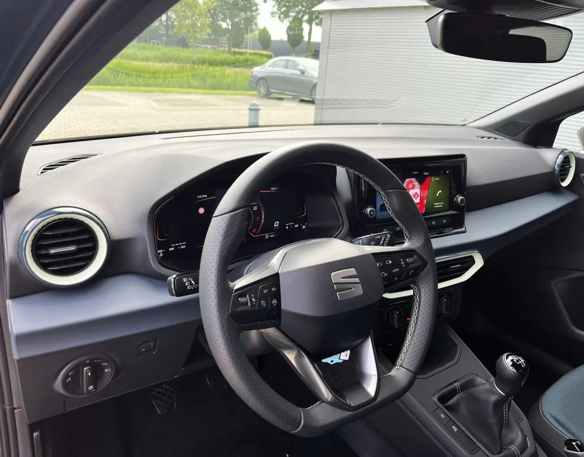 1.0 EcoTSI 95pk Style | Cruise Control | Airco