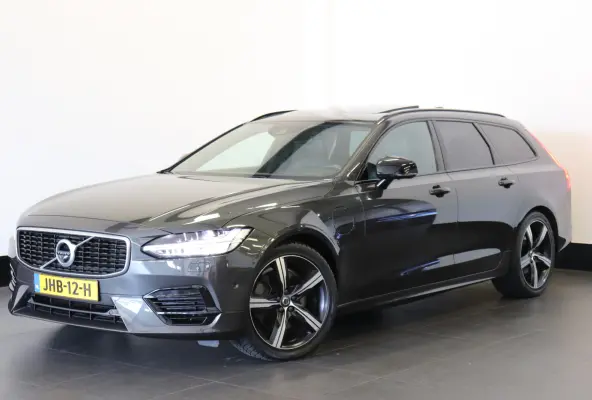 2.0 T8 AWD R-Design 391PK | Pano | H&K Audio | Head Up | Memory | €31.900,- Incl. BTW.