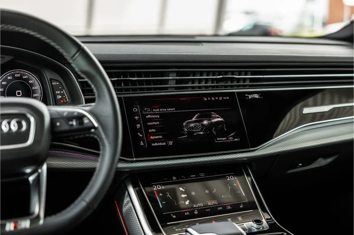 60 TFSI e S-Line Competition | Panorama | B&O | Matrix Laser LED | 360 Camera | RS Zetels | Elek trekhaak | ACC | Stoelverwarming V+A | Keyless | MY2026 | Fabrieksgarantie