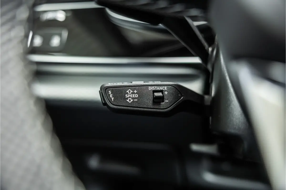 60 TFSI e S-Line Competition | Panorama | B&O | Matrix Laser LED | 360 Camera | RS Zetels | Elek trekhaak | ACC | Stoelverwarming V+A | Keyless | MY2026 | Fabrieksgarantie