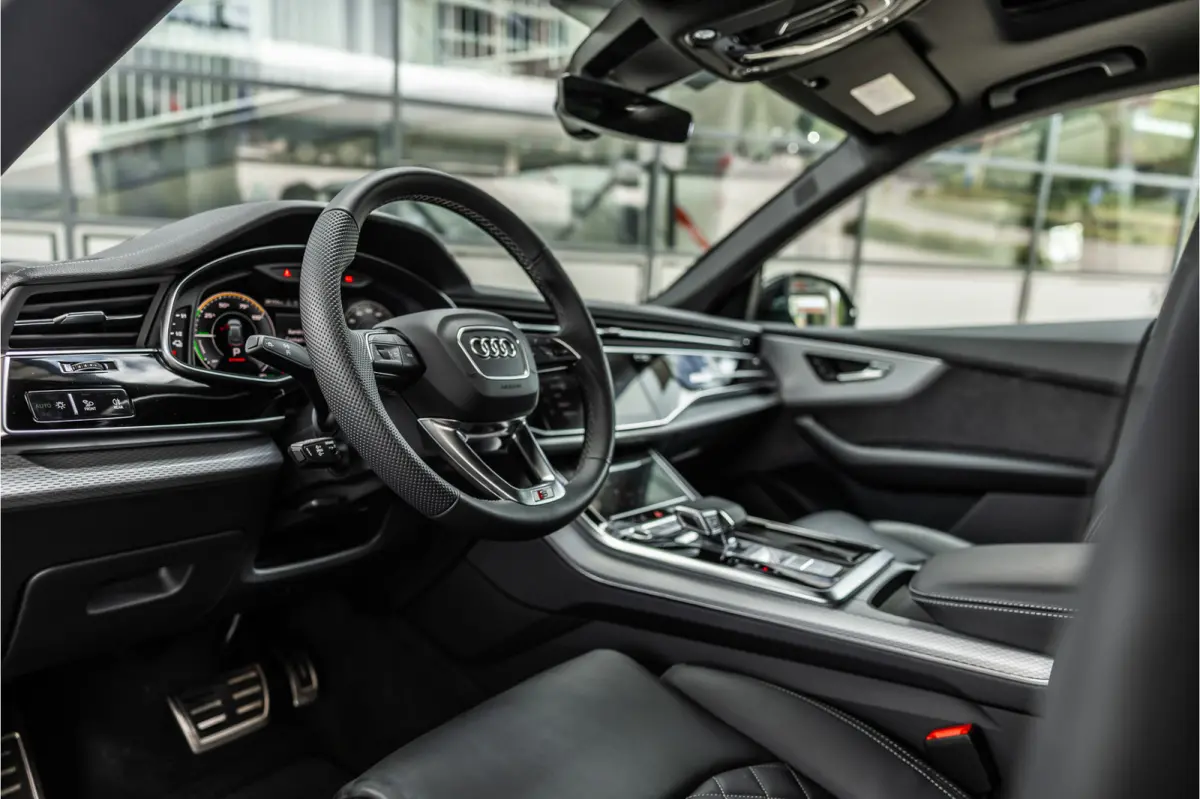 60 TFSI e S-Line Competition | Panorama | B&O | Matrix Laser LED | 360 Camera | RS Zetels | Elek trekhaak | ACC | Stoelverwarming V+A | Keyless | MY2026 | Fabrieksgarantie