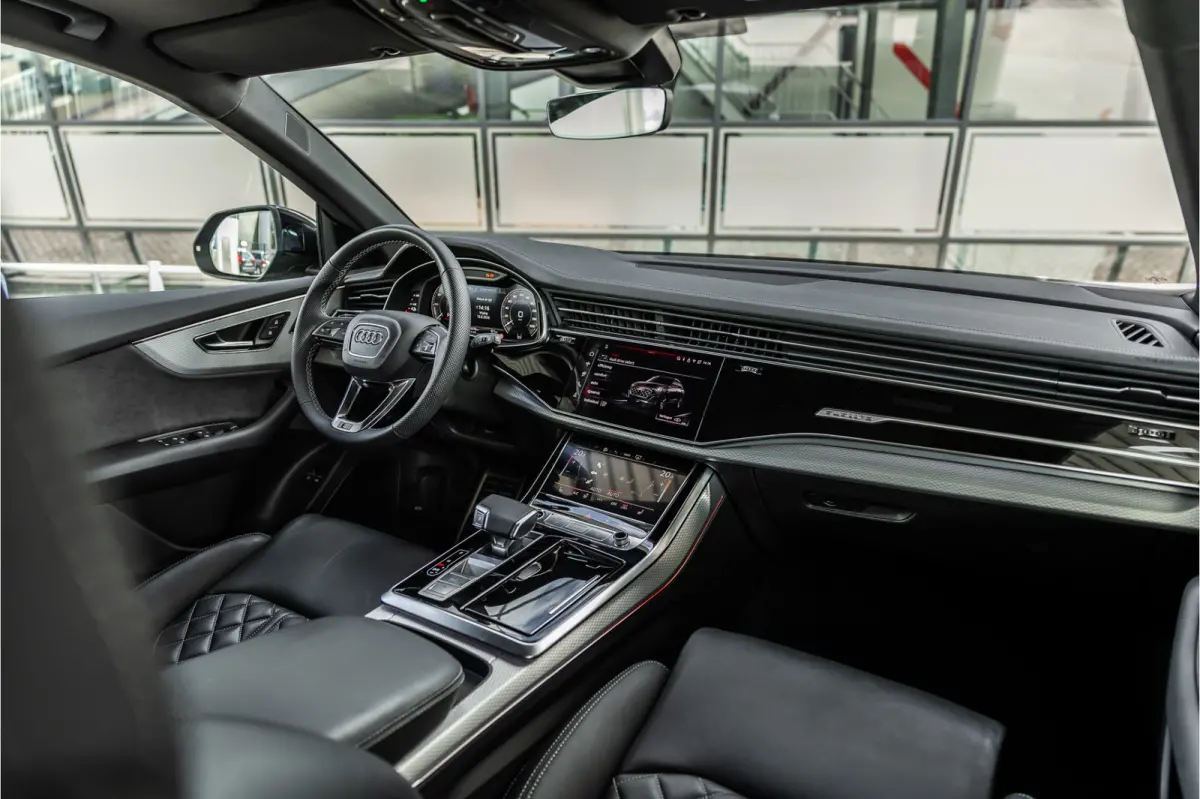 60 TFSI e S-Line Competition | Panorama | B&O | Matrix Laser LED | 360 Camera | RS Zetels | Elek trekhaak | ACC | Stoelverwarming V+A | Keyless | MY2026 | Fabrieksgarantie