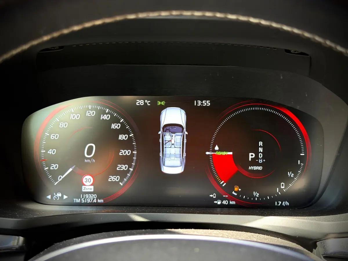 2.0 T8 AWD Polestar Engineered | PANO | LEER | LED | CARPLAY |
