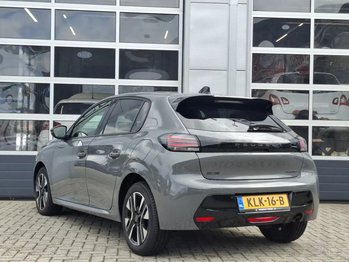 1.2 Hybrid 110 e-DCS6 Allure | Android/Apple Carplay | LM Velgen 16" | Cruise Control | Kunstleder/Stoffen Bekleding | LED Koplampen | Airco |