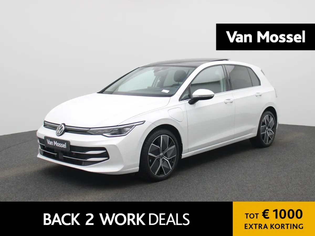 1.5 eHybrid Style Edition 204 PK| Panoramadak | Trekhaak | Navigatie | LED Matrix | Stoelverwarming | Stuurwielverwarming | Dodehoekdetectie