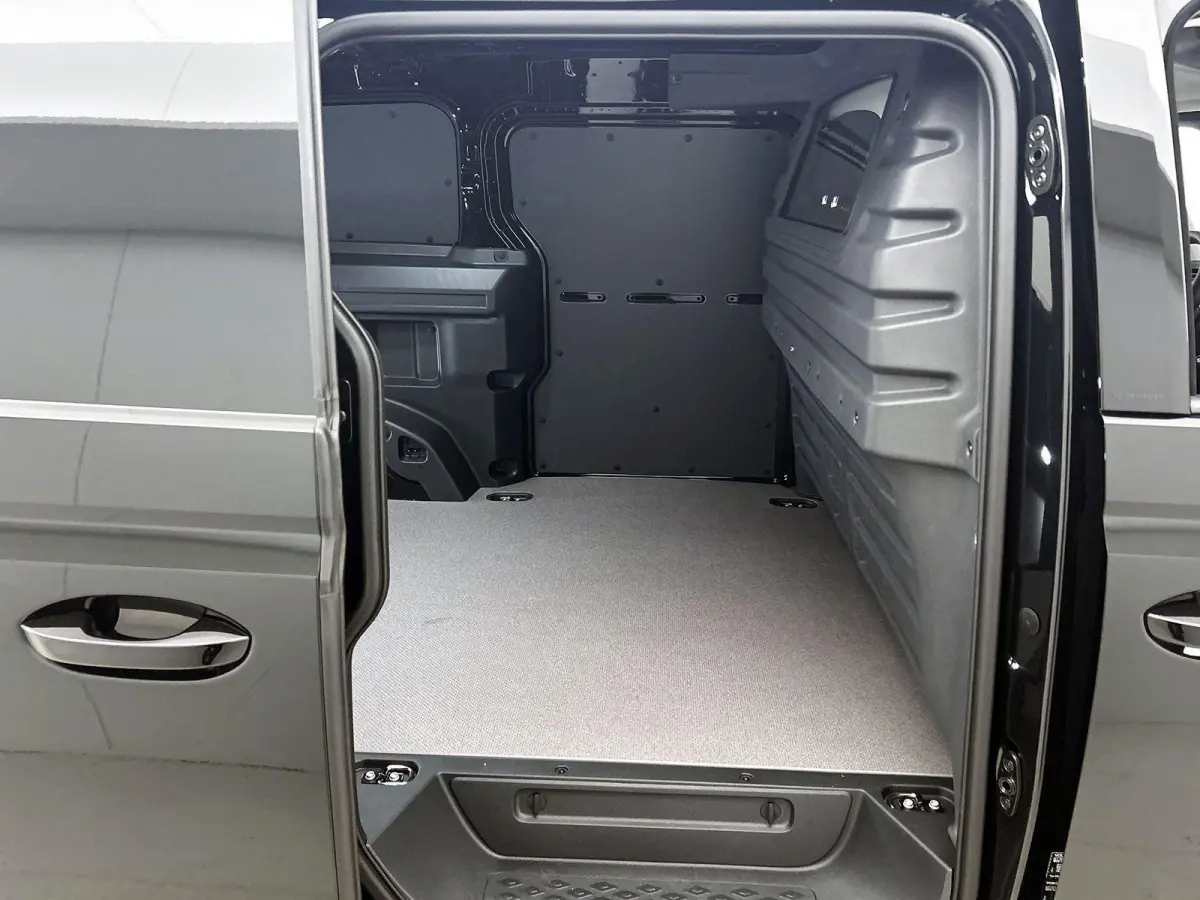 Bulli Limited Edition 286PK | Climatric Airco | Trekhaak | Stoelverwarming | Draadloos Apple Carplay/ Android Auto | DAB+ | Achteruitrijcamera inclusief 360 graden | Diefstalalarm | Navigati