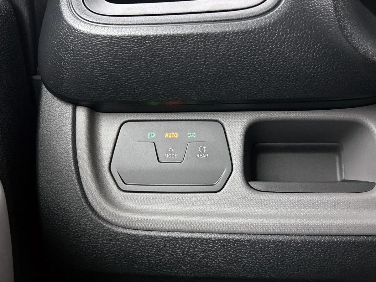 Economy Limited Edition 190PK | Navigatie | Airco | Trekhaak | Multifunctioneel stuur | Adaptive cruise control | Achteruitrijcamera | DAB+ |